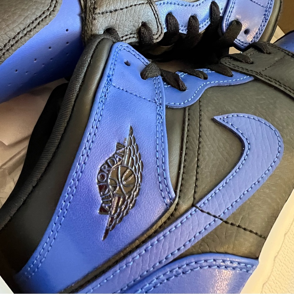 Air Jordan 1 Mid - Black/Hyper Royal Blue/ White - Youth Size 6
